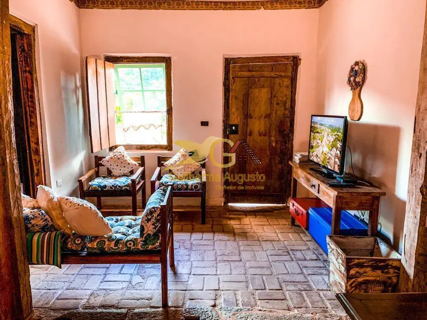 Foto 4 de Casa com 5 quartos à venda, 1000m2 em Prados - MG