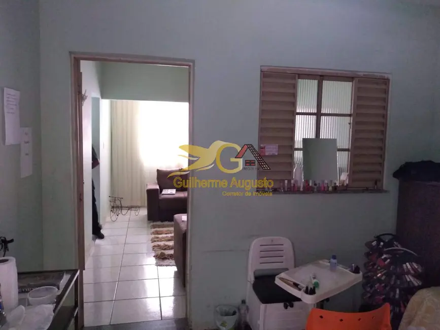 Casa com 3 quartos à venda, 200m2 em Fábricas, Sao Joao Del Rei - MG - imagem 8 Foto 8 de Casa com 3 quartos à venda, 200m2 em Fábricas, Sao Joao Del Rei - MG