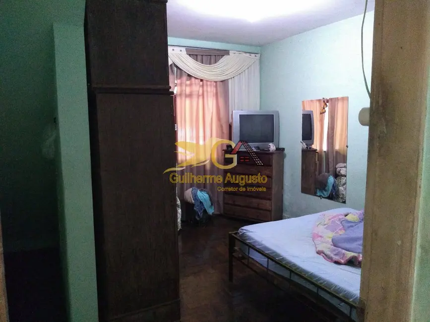 Casa com 3 quartos à venda, 200m2 em Fábricas, Sao Joao Del Rei - MG - imagem 6 Foto 6 de Casa com 3 quartos à venda, 200m2 em Fábricas, Sao Joao Del Rei - MG
