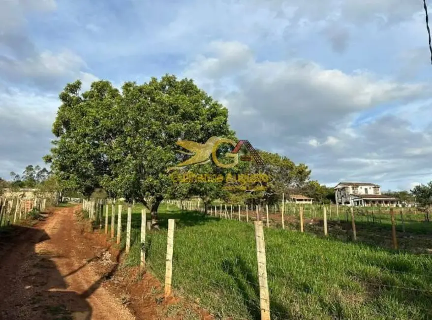 Foto 2 de Terreno / Lote à venda, 315m2 em Tiradentes - MG
