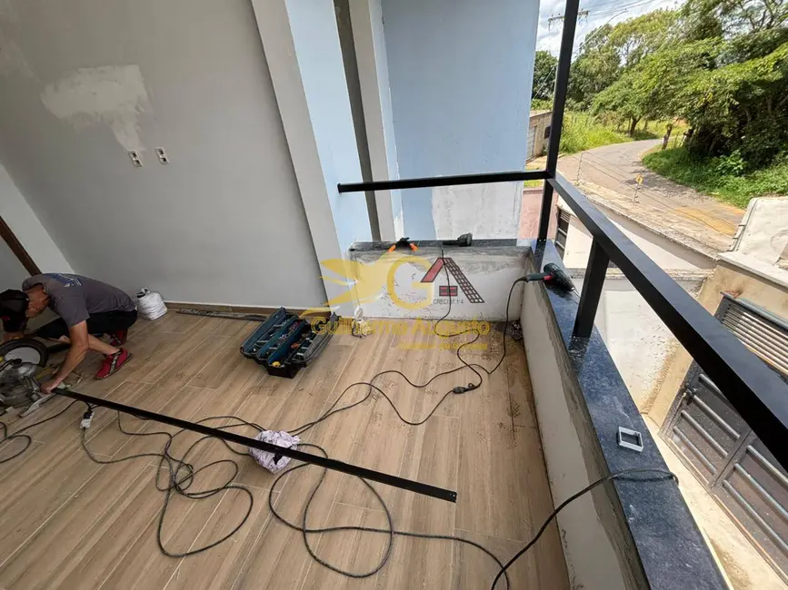Casa com 3 quartos à venda, 135m2 em Sao Joao Del Rei - MG - imagem 5 Foto 5 de Casa com 3 quartos à venda, 135m2 em Sao Joao Del Rei - MG