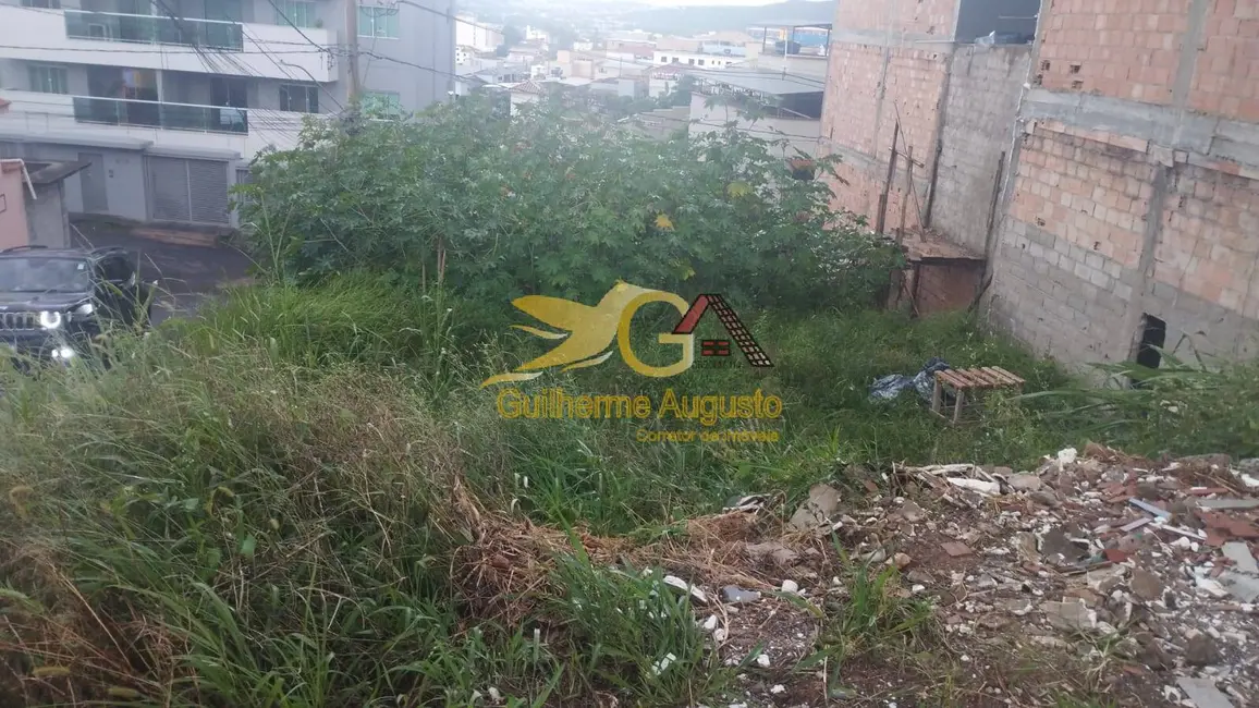 Terreno / Lote à venda, 299m2 em Centro, Sao Joao Del Rei - MG - imagem 3 Foto 3 de Terreno / Lote à venda, 299m2 em Centro, Sao Joao Del Rei - MG