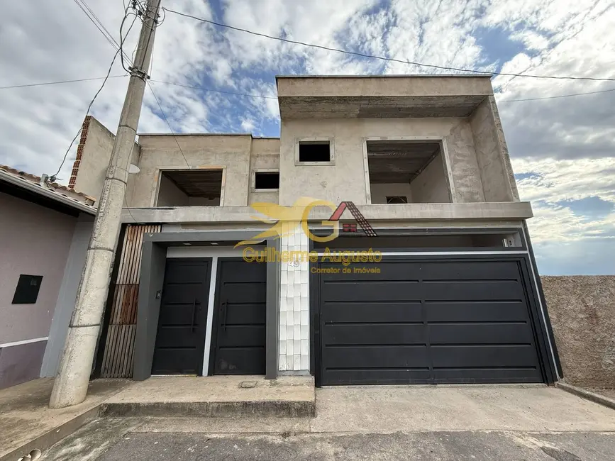 Foto 1 de Casa com 5 quartos à venda, 135m2 em Jardim Colônia (Colônia do Marçal), Sao Joao Del Rei - MG