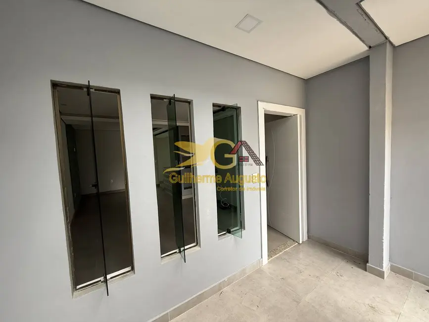 Casa com 5 quartos à venda, 135m2 em Jardim Colônia (Colônia do Marçal), Sao Joao Del Rei - MG - imagem 3 Foto 3 de Casa com 5 quartos à venda, 135m2 em Jardim Colônia (Colônia do Marçal), Sao Joao Del Rei - MG