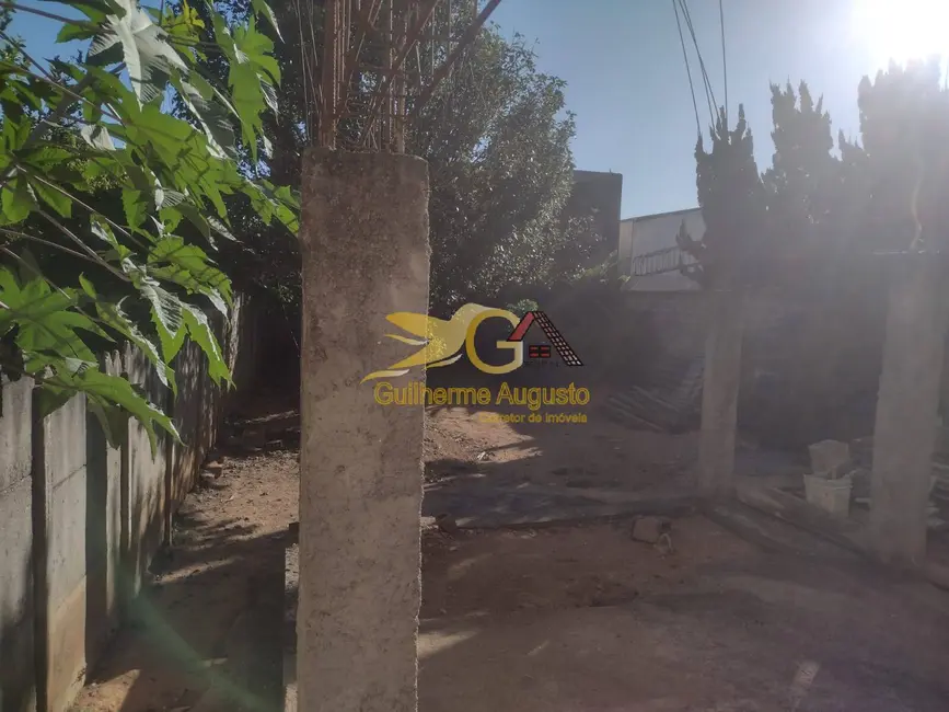 Casa com 2 quartos à venda, 288m2 em Vila Santa Terezinha, Sao Joao Del Rei - MG - imagem 3 Foto 3 de Casa com 2 quartos à venda, 288m2 em Vila Santa Terezinha, Sao Joao Del Rei - MG