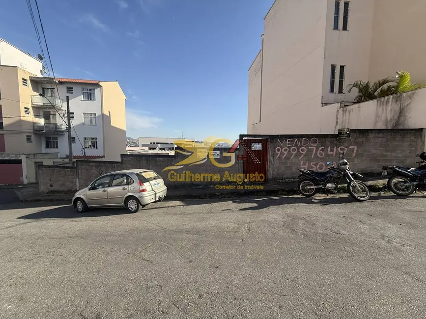 Terreno / Lote à venda, 450m2 em Vila Marchetti, Sao Joao Del Rei - MG - imagem 5 Foto 5 de Terreno / Lote à venda, 450m2 em Vila Marchetti, Sao Joao Del Rei - MG