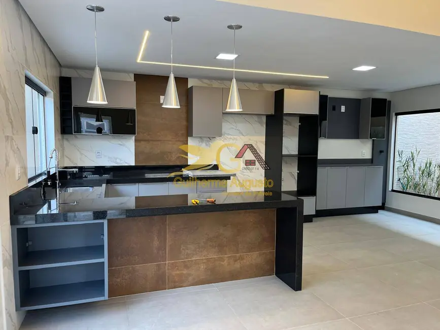 Foto 7 de Casa com 3 quartos à venda e para alugar, 236m2 em Solar da Serra (Colônia do Marçal), Sao Joao Del Rei - MG