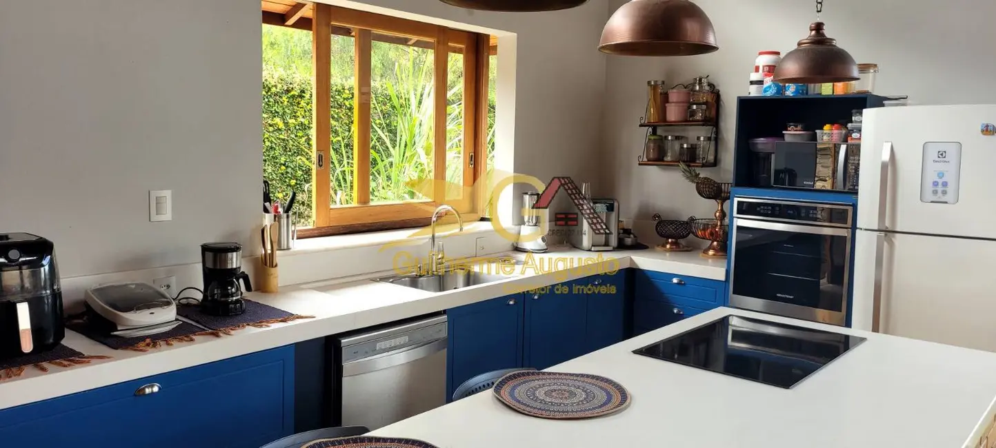 Casa com 4 quartos à venda, 1072m2 em Colônia do Marçal, Sao Joao Del Rei - MG - imagem 9 Foto 9 de Casa com 4 quartos à venda, 1072m2 em Colônia do Marçal, Sao Joao Del Rei - MG