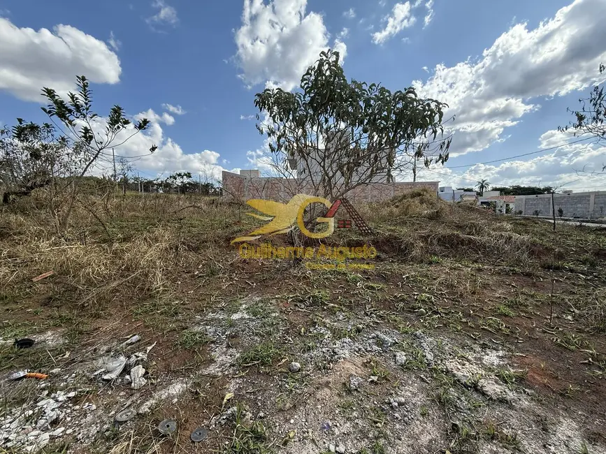 Foto 1 de Terreno / Lote à venda, 250m2 em Sao Joao Del Rei - MG