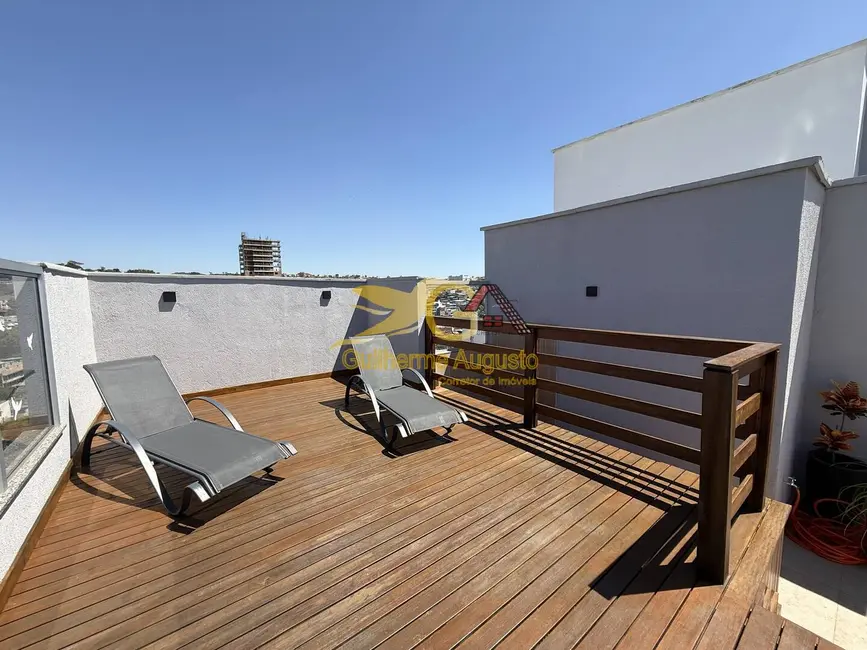 Kitnet com 1 quarto à venda e para alugar em Fábricas, Sao Joao Del Rei - MG - imagem 3 Foto 3 de Kitnet com 1 quarto à venda e para alugar em Fábricas, Sao Joao Del Rei - MG