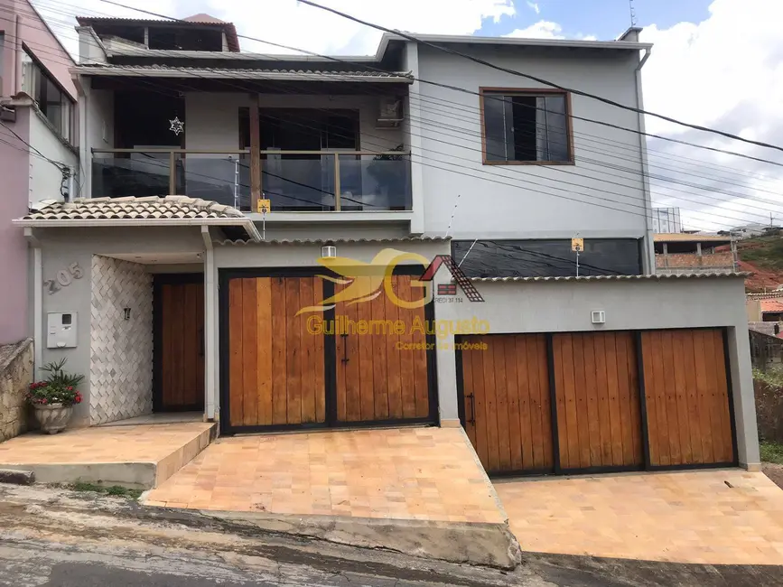 Foto 2 de Casa com 3 quartos à venda, 260m2 em Vila João Lombard (Fábricas), Sao Joao Del Rei - MG