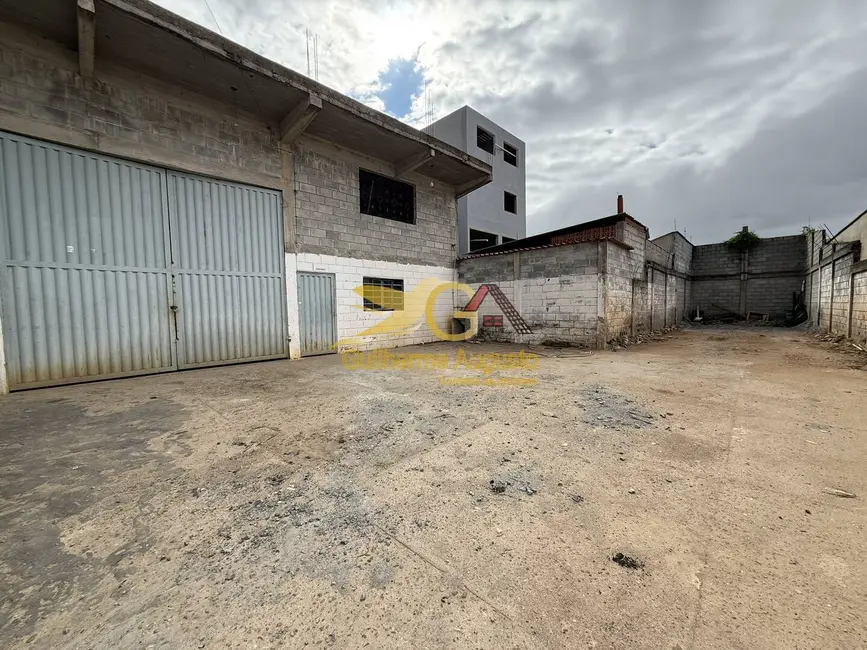 Sala Comercial para alugar, 370m2 em Colônia do Marçal, Sao Joao Del Rei - MG - imagem 2 Foto 2 de Sala Comercial para alugar, 370m2 em Colônia do Marçal, Sao Joao Del Rei - MG