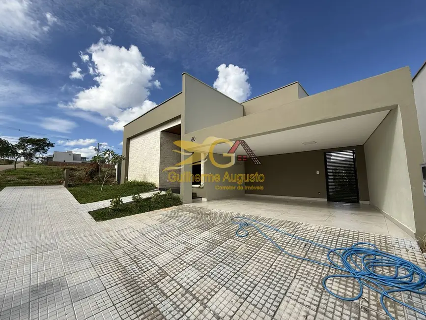 Foto 2 de Casa com 3 quartos à venda, 400m2 em Colônia do Marçal, Sao Joao Del Rei - MG