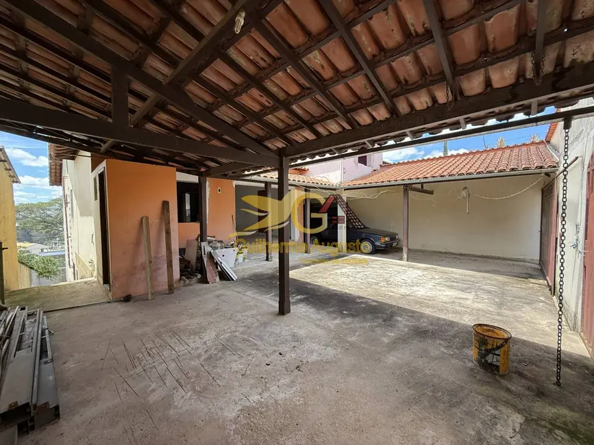 Casa com 4 quartos à venda, 350m2 em Recreio das Alterosas (Colônia do Marçal), Sao Joao Del Rei - MG - imagem 2 Foto 2 de Casa com 4 quartos à venda, 350m2 em Recreio das Alterosas (Colônia do Marçal), Sao Joao Del Rei - MG