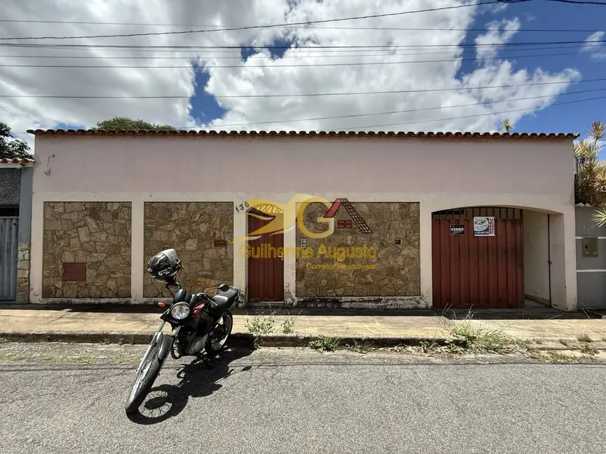 Casa com 4 quartos à venda, 350m2 em Recreio das Alterosas (Colônia do Marçal), Sao Joao Del Rei - MG - imagem 1 Foto 1 de Casa com 4 quartos à venda, 350m2 em Recreio das Alterosas (Colônia do Marçal), Sao Joao Del Rei - MG