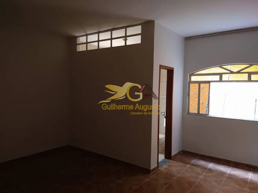 Foto 6 de Casa com 3 quartos para alugar, 215m2 em Centro, Sao Joao Del Rei - MG