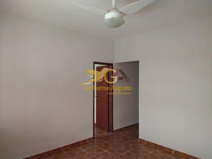 Foto 4 de Casa com 3 quartos para alugar, 215m2 em Centro, Sao Joao Del Rei - MG