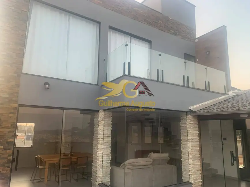 Foto 1 de Casa com 4 quartos à venda, 250m2 em Vila São Paulo (Fábricas), Sao Joao Del Rei - MG