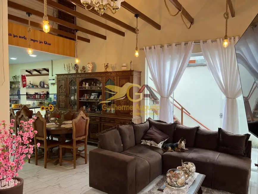 Foto 4 de Casa com 3 quartos à venda, 420m2 em Tiradentes - MG