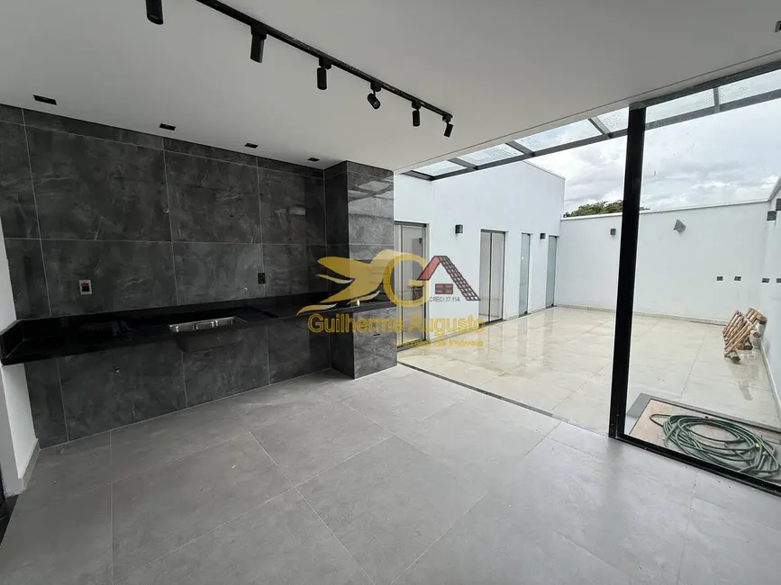 Foto 9 de Casa com 3 quartos à venda, 250m2 em Sao Joao Del Rei - MG