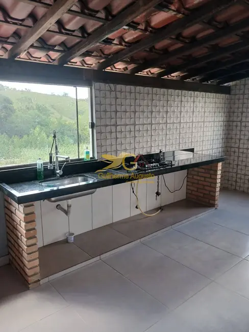 Chácara com 3 quartos à venda, 1000m2 em Tejuco, Sao Joao Del Rei - MG - imagem 3 Foto 3 de Chácara com 3 quartos à venda, 1000m2 em Tejuco, Sao Joao Del Rei - MG