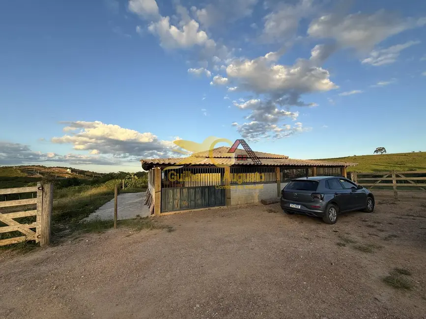 Chácara com 3 quartos à venda, 1000m2 em Tejuco, Sao Joao Del Rei - MG - imagem 1 Foto 1 de Chácara com 3 quartos à venda, 1000m2 em Tejuco, Sao Joao Del Rei - MG