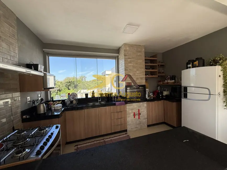 Foto 6 de Casa com 4 quartos à venda, 249m2 em Sao Joao Del Rei - MG