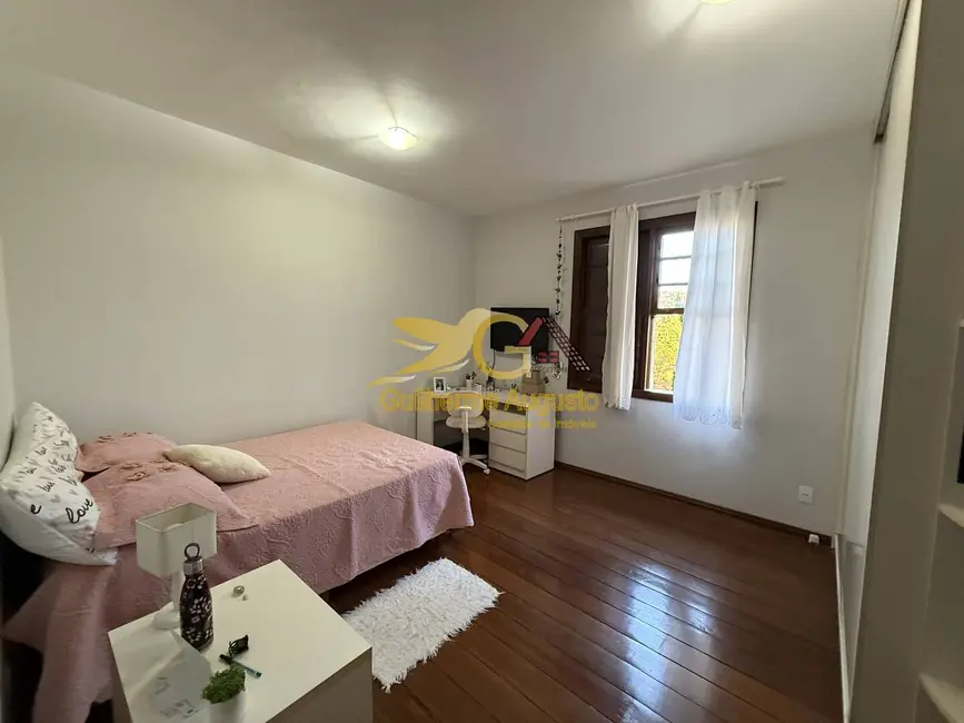 Foto 9 de Casa com 3 quartos à venda, 300m2 em Vila Marchetti, Sao Joao Del Rei - MG
