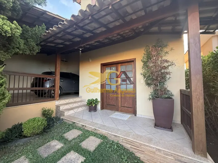 Foto 2 de Casa com 3 quartos à venda, 300m2 em Vila Marchetti, Sao Joao Del Rei - MG