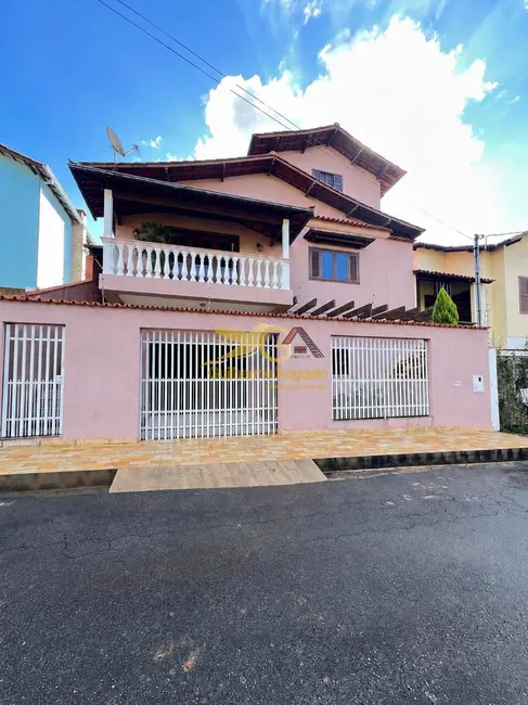 Casa com 3 quartos à venda em São Caetano, Sao Joao Del Rei - MG - imagem 1 Foto 1 de Casa com 3 quartos à venda em São Caetano, Sao Joao Del Rei - MG
