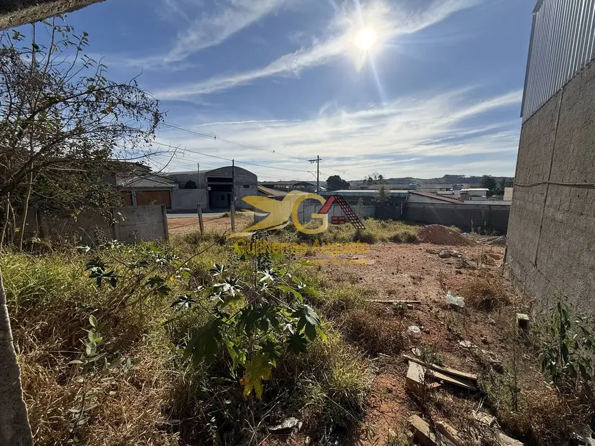 Terreno / Lote à venda, 300m2 em Alto do Maquiné (Colônia do Marçal), Sao Joao Del Rei - MG - imagem 4 Foto 4 de Terreno / Lote à venda, 300m2 em Alto do Maquiné (Colônia do Marçal), Sao Joao Del Rei - MG