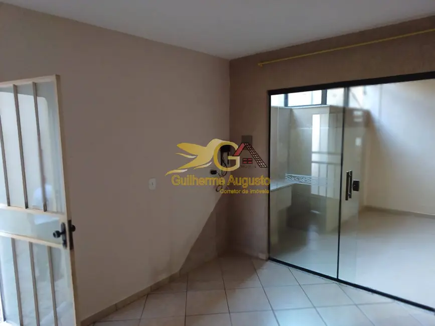 Foto 3 de Casa com 2 quartos à venda, 195m2 em Várzea do Faria (Bonfim), Sao Joao Del Rei - MG