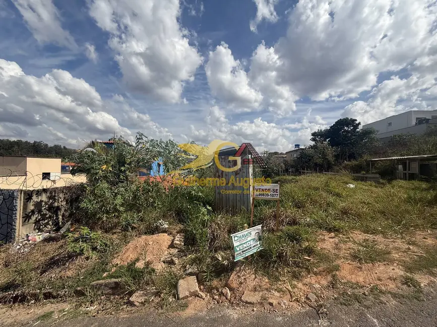 Foto 1 de Terreno / Lote à venda, 250m2 em Sao Joao Del Rei - MG