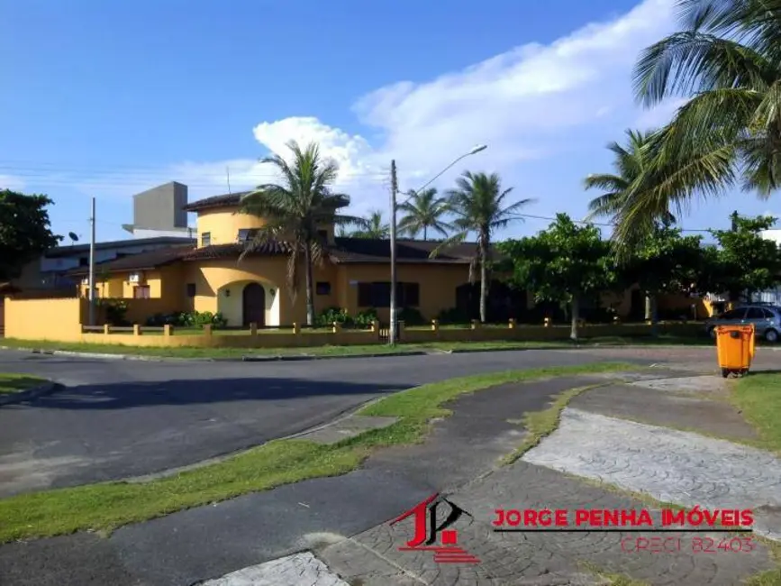 Foto 8 de Casa com 4 quartos à venda, 414m2 em Itanhaem - SP
