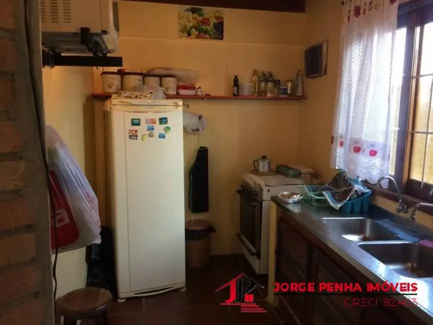 Sobrado com 2 quartos à venda, 160m2 em Itanhaem - SP - imagem 5 Foto 5 de Sobrado com 2 quartos à venda, 160m2 em Itanhaem - SP