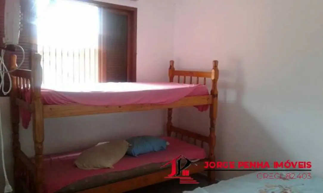 Foto 8 de Casa com 2 quartos à venda, 70m2 em Itanhaem - SP