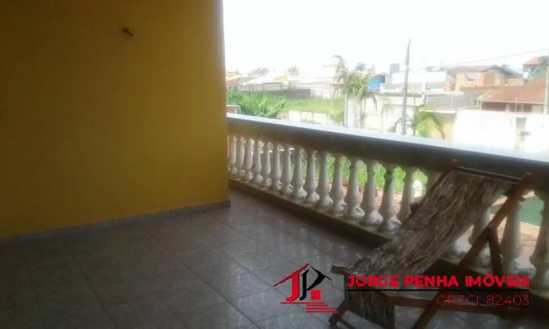 Sobrado com 3 quartos à venda, 267m2 em Itanhaem - SP - imagem 3 Foto 3 de Sobrado com 3 quartos à venda, 267m2 em Itanhaem - SP