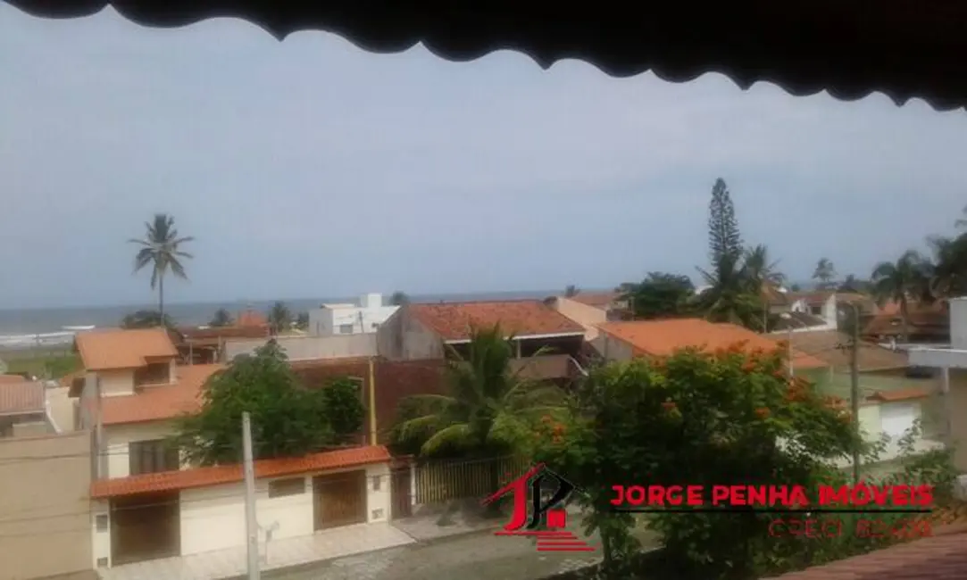 Sobrado com 3 quartos à venda, 267m2 em Itanhaem - SP - imagem 5 Foto 5 de Sobrado com 3 quartos à venda, 267m2 em Itanhaem - SP