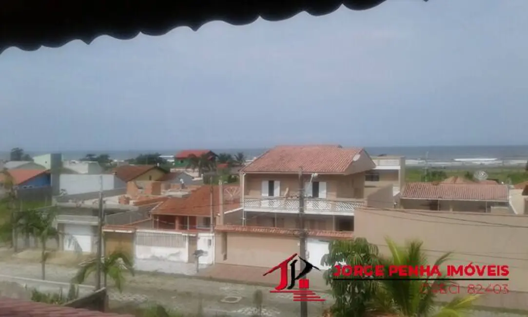 Sobrado com 3 quartos à venda, 267m2 em Itanhaem - SP - imagem 8 Foto 8 de Sobrado com 3 quartos à venda, 267m2 em Itanhaem - SP