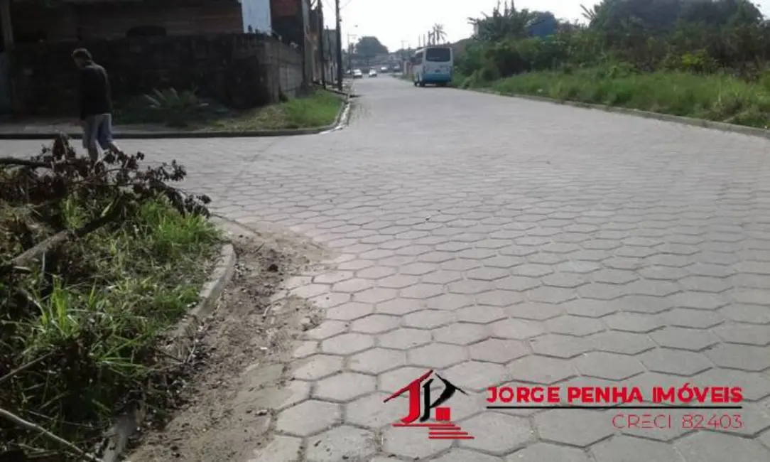 Foto 1 de Terreno / Lote à venda, 847m2 em Itanhaem - SP