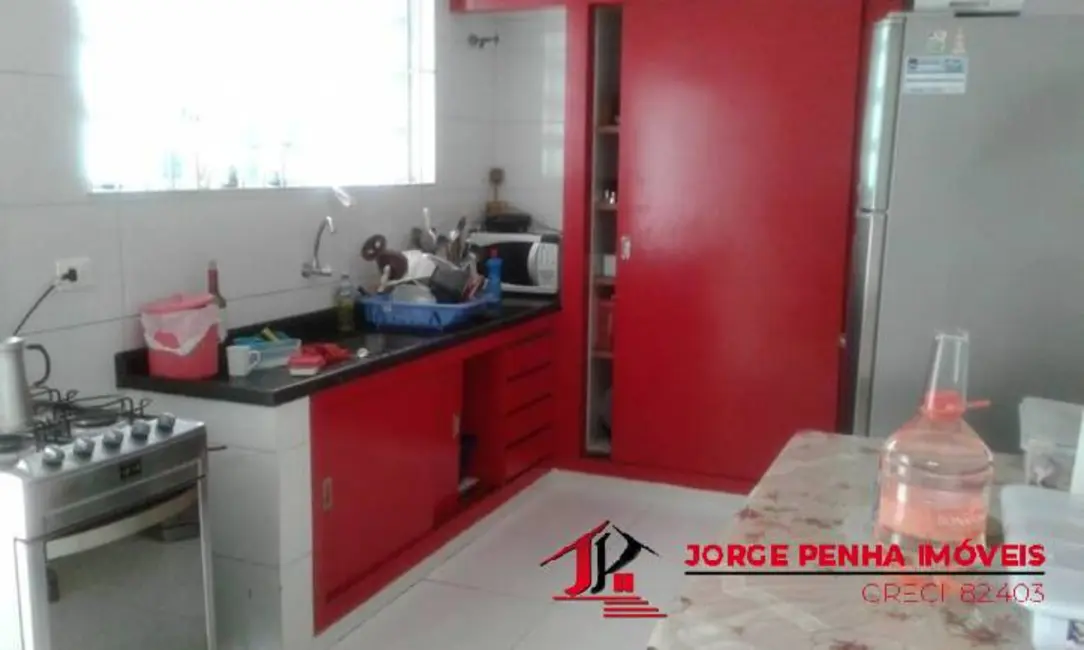 Sobrado com 3 quartos à venda, 300m2 em Itanhaem - SP - imagem 9 Foto 9 de Sobrado com 3 quartos à venda, 300m2 em Itanhaem - SP