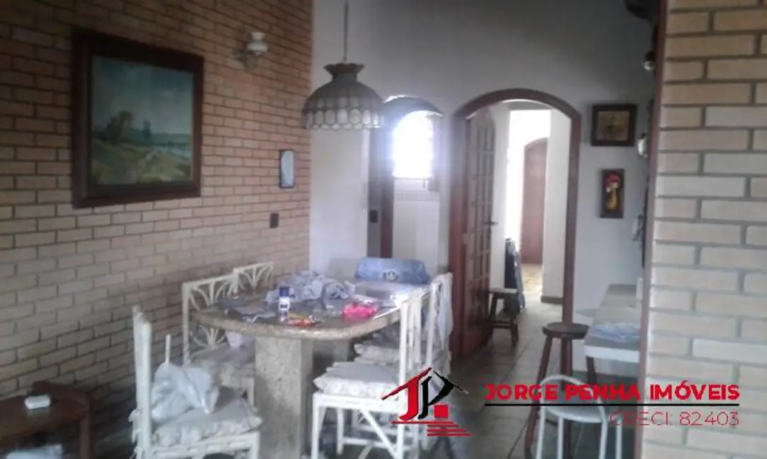 Casa com 4 quartos à venda, 160m2 em Itanhaem - SP - imagem 5 Foto 5 de Casa com 4 quartos à venda, 160m2 em Itanhaem - SP