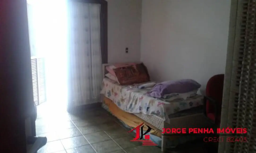 Casa com 4 quartos à venda, 160m2 em Itanhaem - SP - imagem 8 Foto 8 de Casa com 4 quartos à venda, 160m2 em Itanhaem - SP