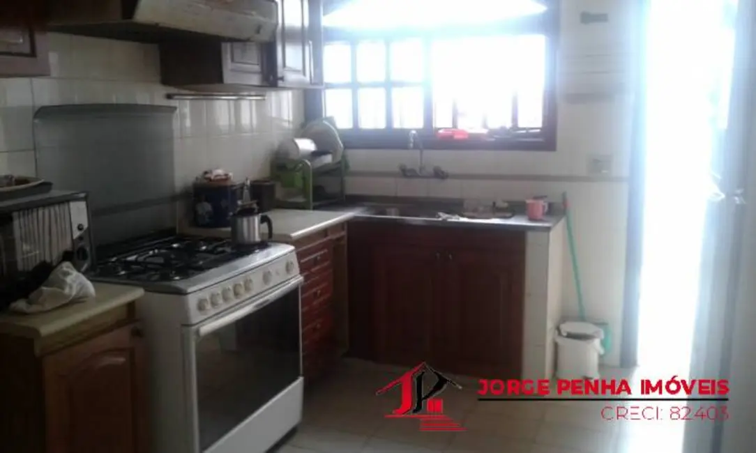 Casa com 4 quartos à venda, 160m2 em Itanhaem - SP - imagem 7 Foto 7 de Casa com 4 quartos à venda, 160m2 em Itanhaem - SP