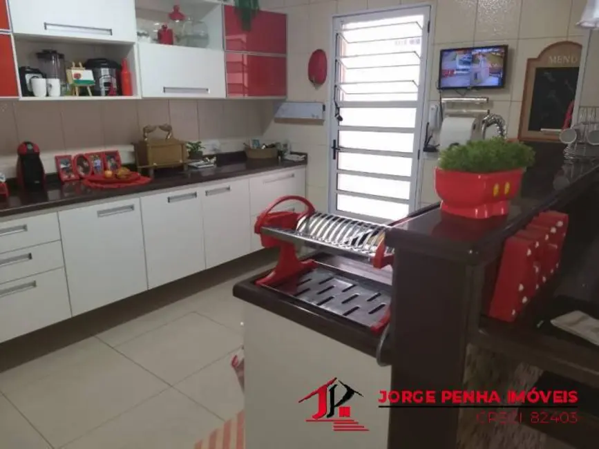 Casa com 2 quartos à venda, 158m2 em Centro, Itanhaem - SP - imagem 8 Foto 8 de Casa com 2 quartos à venda, 158m2 em Centro, Itanhaem - SP