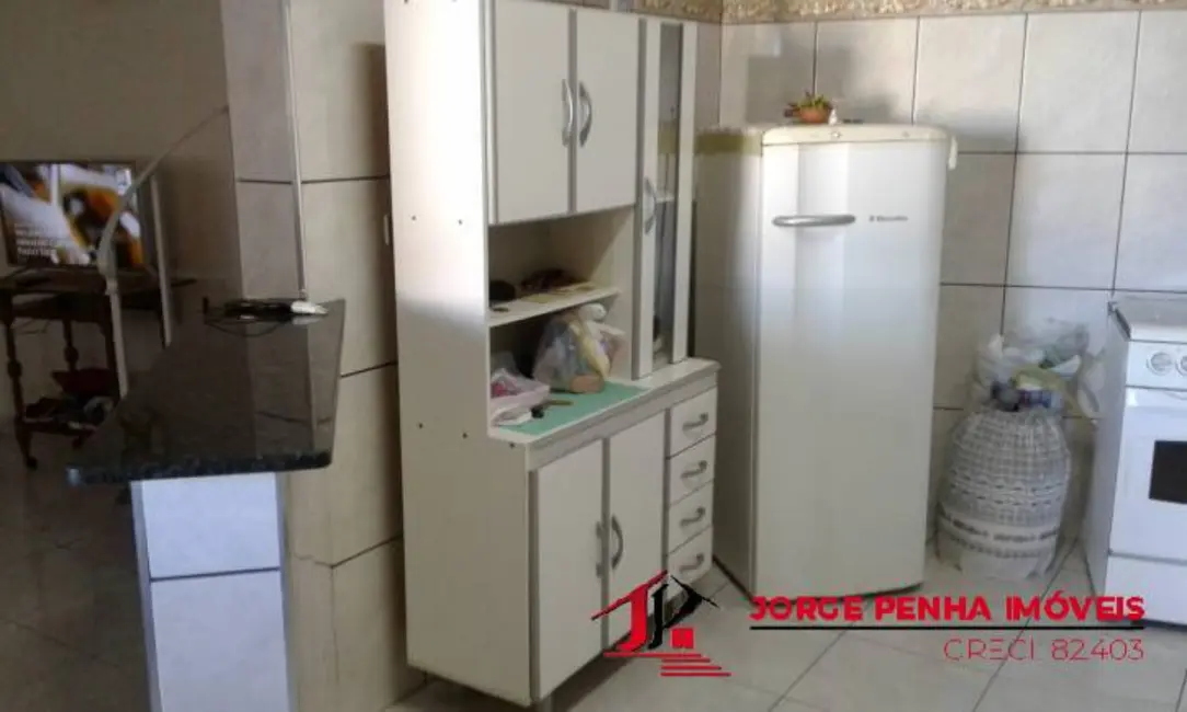 Sobrado com 3 quartos à venda, 317m2 em Itanhaem - SP - imagem 2 Foto 2 de Sobrado com 3 quartos à venda, 317m2 em Itanhaem - SP