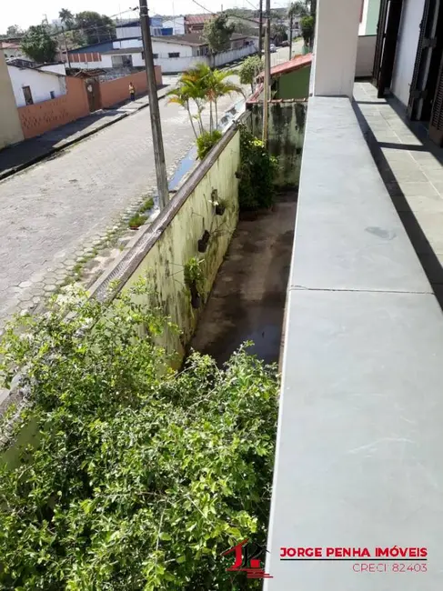 Sobrado com 4 quartos à venda, 287m2 em Itanhaem - SP - imagem 3 Foto 3 de Sobrado com 4 quartos à venda, 287m2 em Itanhaem - SP