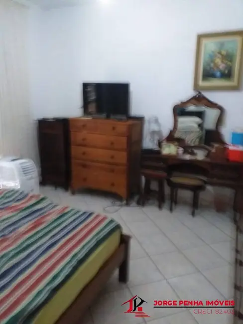 Sala Comercial com 9 quartos à venda, 300m2 em Itanhaem - SP - imagem 5 Foto 5 de Sala Comercial com 9 quartos à venda, 300m2 em Itanhaem - SP