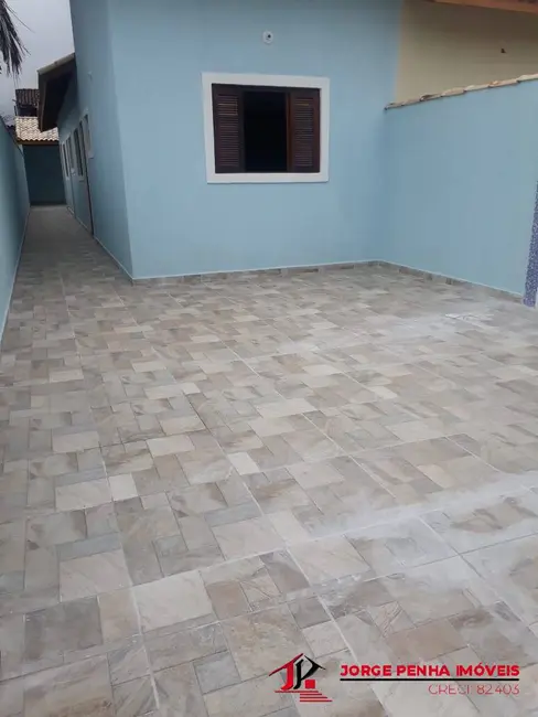 Foto 2 de Casa com 2 quartos à venda, 135m2 em Itanhaem - SP