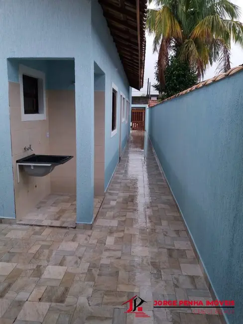 Casa com 2 quartos à venda, 135m2 em Itanhaem - SP - imagem 4 Foto 4 de Casa com 2 quartos à venda, 135m2 em Itanhaem - SP